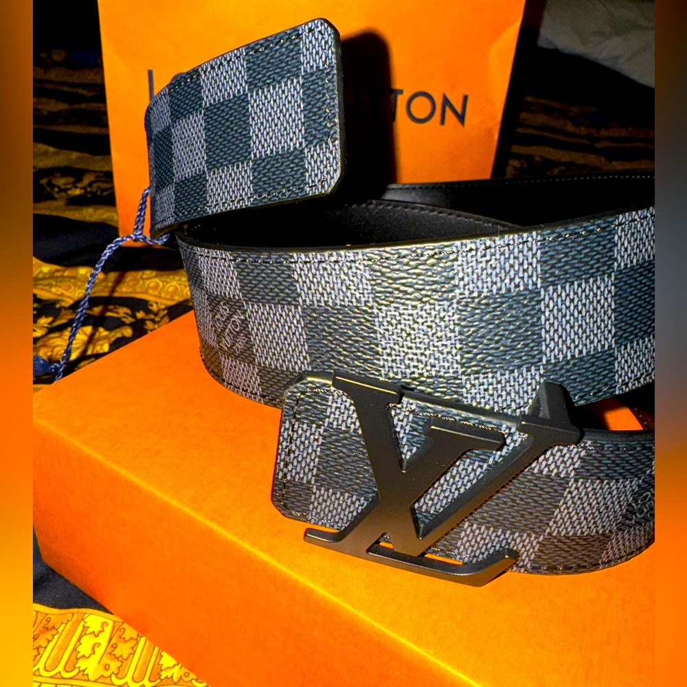 Men’s LV belt, Brand New, Never worn